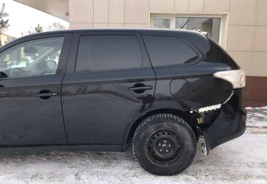 ДО Mitsubishi Outlander ремонт крыла и двери