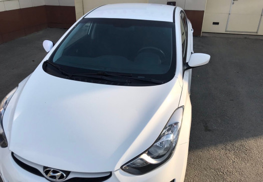 После Кузовной ремонт перевертыша Hyundai Elantra