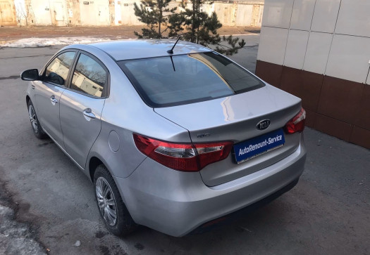 После Кузовной ремонт крыла KIA Rio